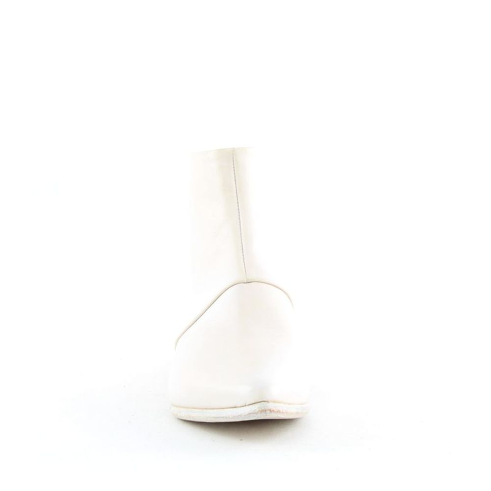 Alberto Fermani | Bellina Ankle Boots | White - Picture 8 of 9